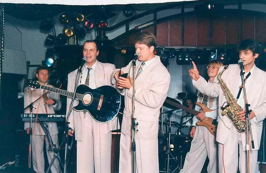 Алексей Кортнев, Валдис Пельш – студенты МГУ создали группу, которая останется навсегда в сердцах слушателей.