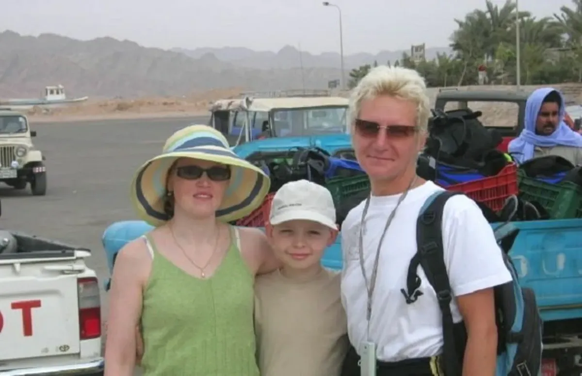 Рыжая девочка из «Чародеев»: ярко зажглась и исчезла из кино навсегда-4 -4